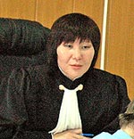 Суд обещает быть строгим, но справедливым Суд обещает быть строгим, но справедливым