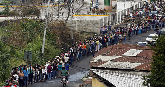 Цены, стоять! Ать-два!