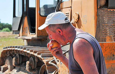 ����� ���