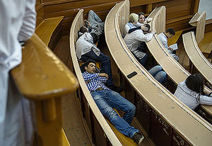 Почему выпускники российских медвузов не умеют лечить больных